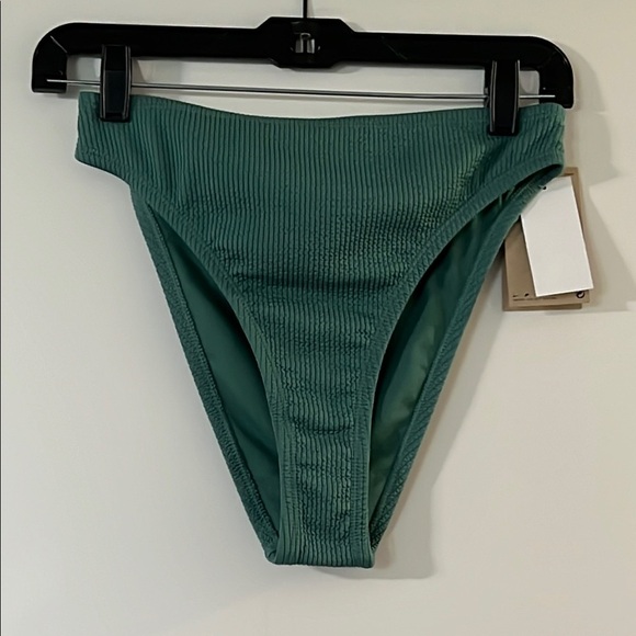 Nike Green Ribbed Bikini Set - Picture 1 of 5